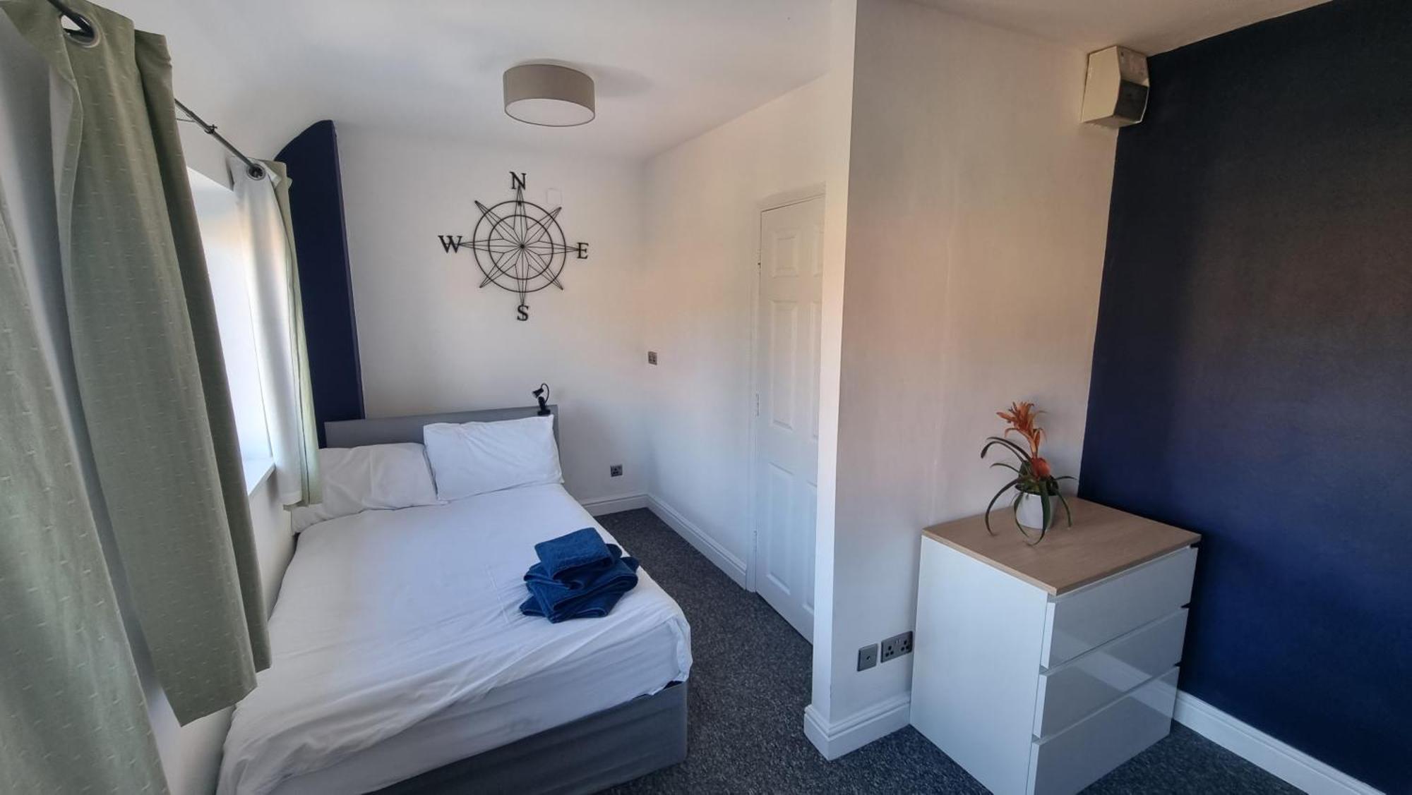 En Suite Room With Kitchen Facilities 诺丁汉 外观 照片